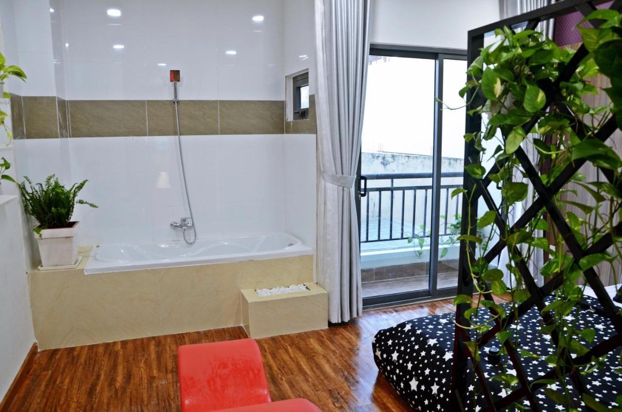 La Hotel Ho Chi Minh City Exterior photo